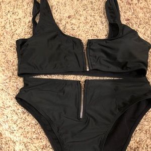 Black zipper bikini set